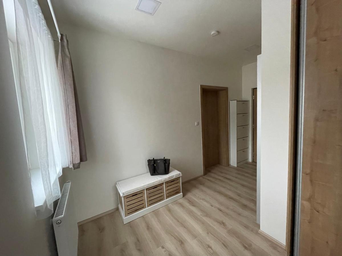 Apartman Hm Horní Maršov Exteriör bild