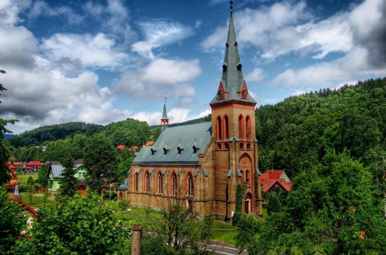 Apartman Hm Horní Maršov Exteriör bild